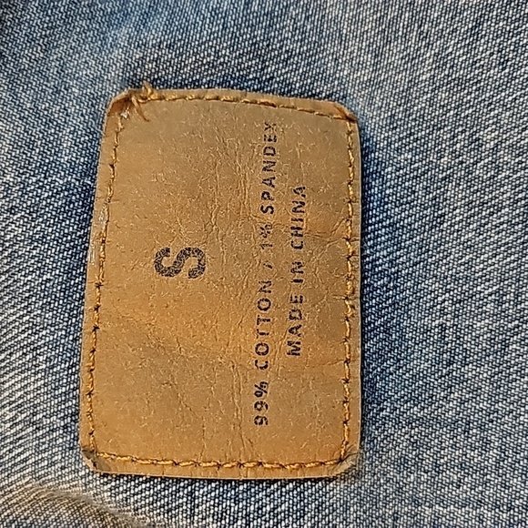 Jim Beam Trucker Jacket Coat Blue Jean Denim Button Down Faded Bourbon Whiskey S - Picture 11 of 15